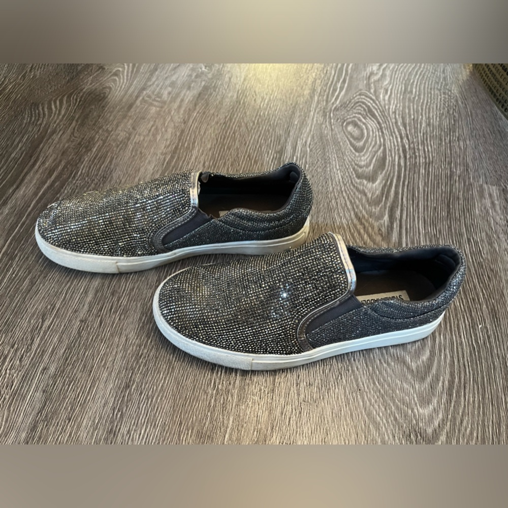 Steve Madden silver rhinestone slip on keds size 7 - Picture 4 of 6